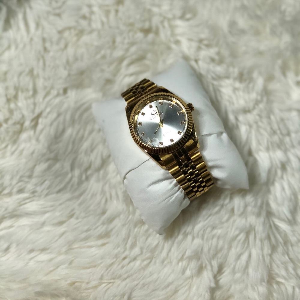gold watch
